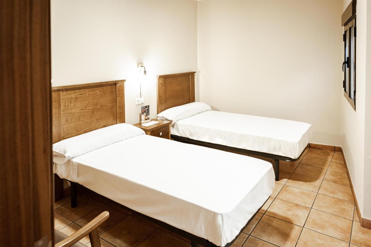 As Hoteles Fuente La Higuera Direccion Albacete La Font de la Figuera Экстерьер фото